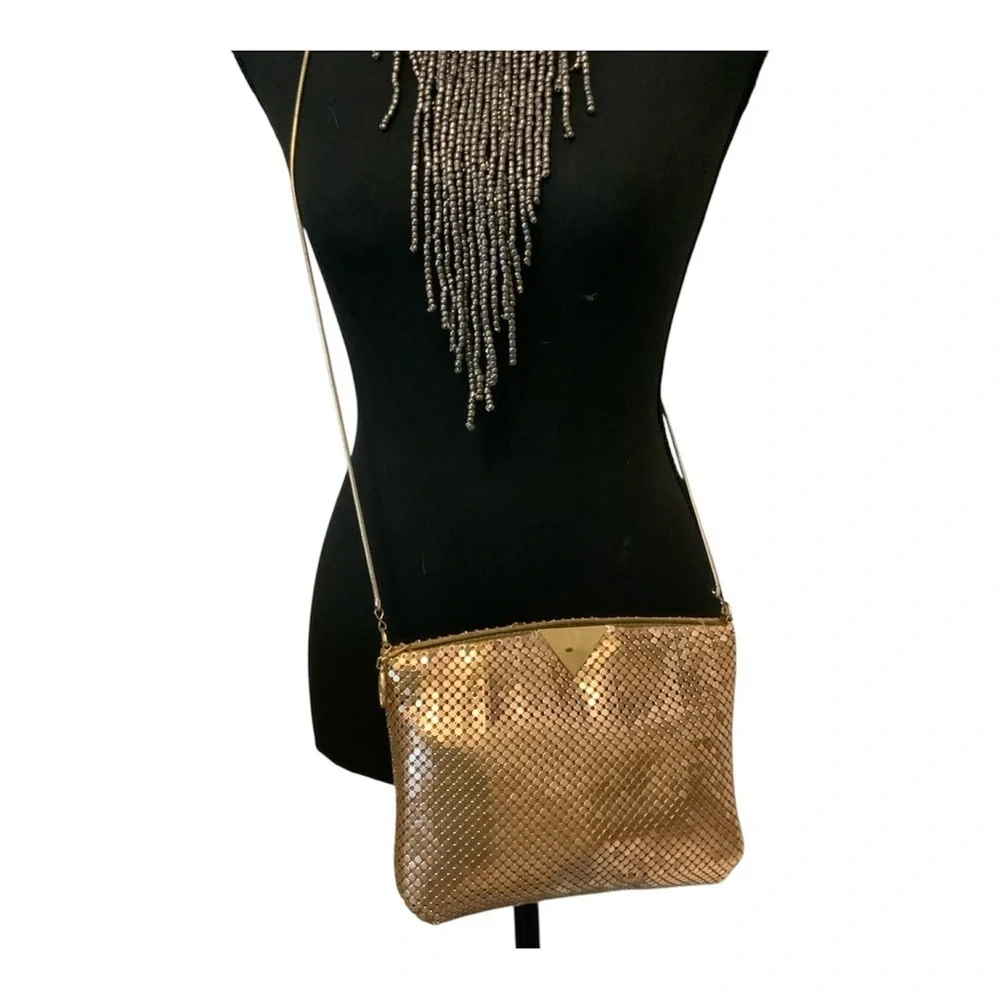 Elka Vintage Gold Tone Metal Mesh Metallic Chain Link Purse